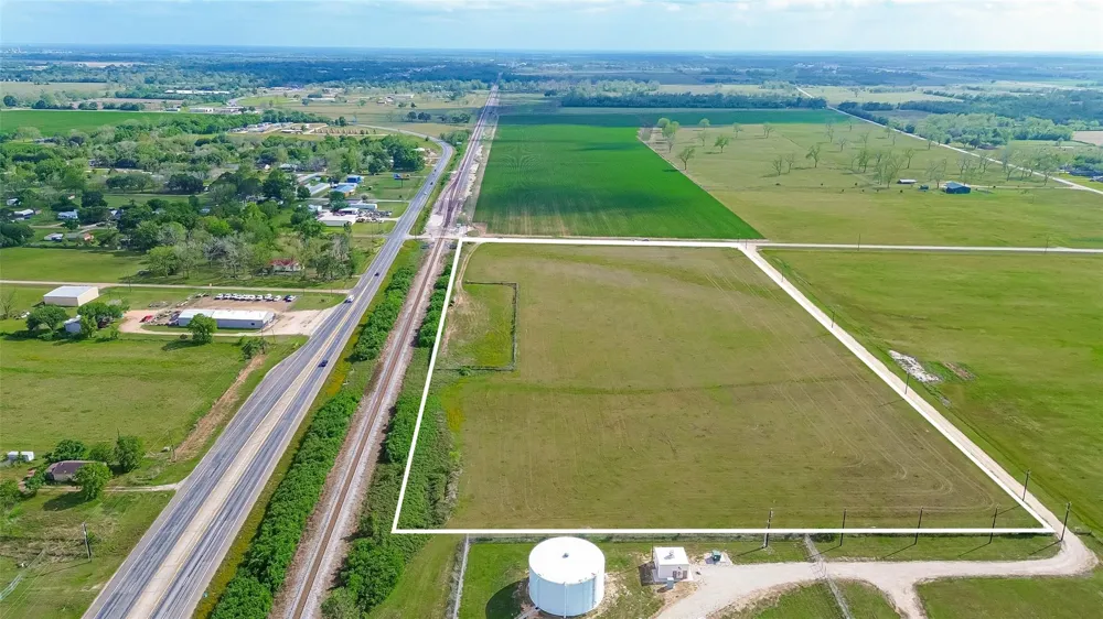 County Road 222 Wharton, TX 77488