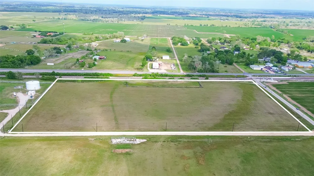 County Road 222 Wharton, TX 77488