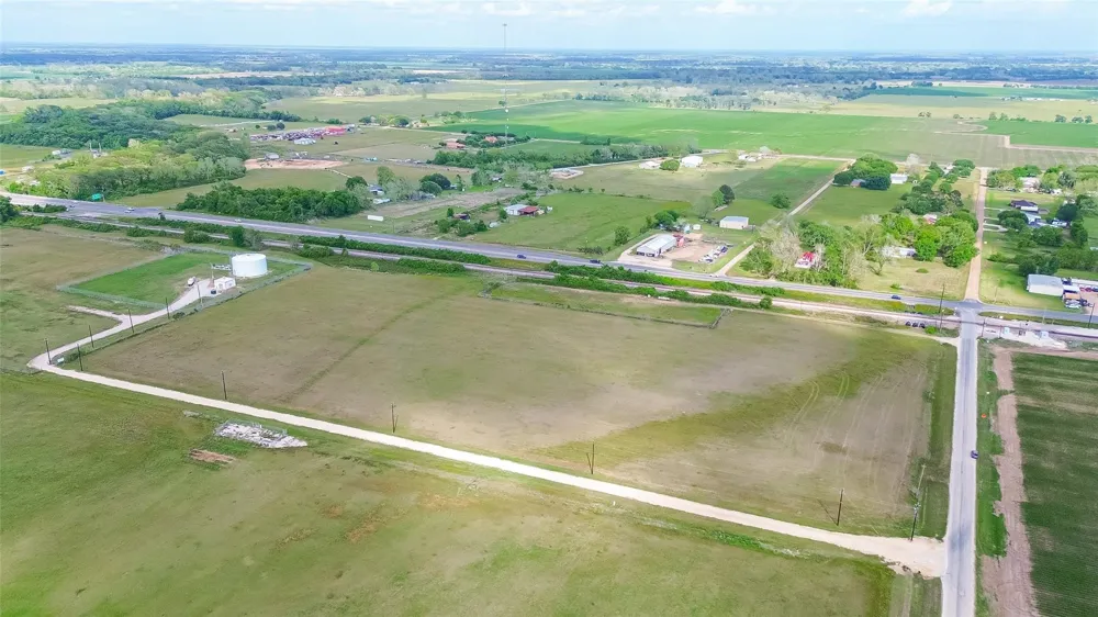 County Road 222 Wharton, TX 77488