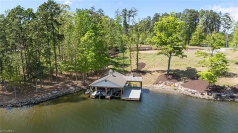 1050 ESTATE ROAD