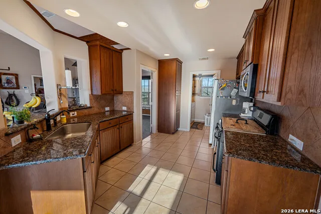 530 Pr D47 Charlotte, TX 78011