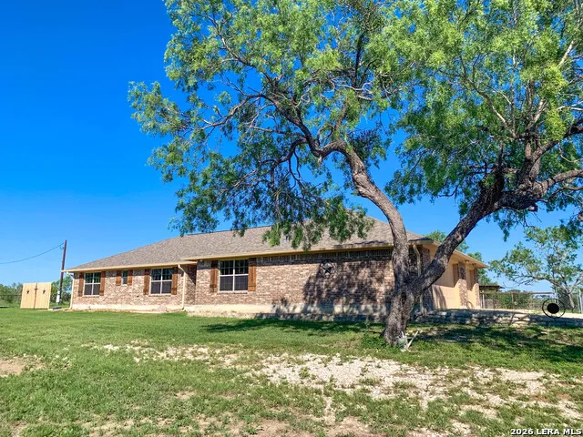 530 Pr D47 Charlotte, TX 78011