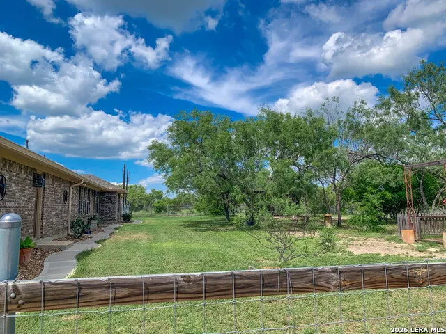 530 Pr D47 Charlotte, TX 78011
