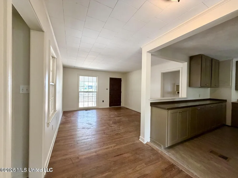 1003 S Jackson Street Brookhaven, MS 39601