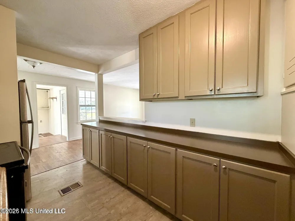 1003 S Jackson Street Brookhaven, MS 39601