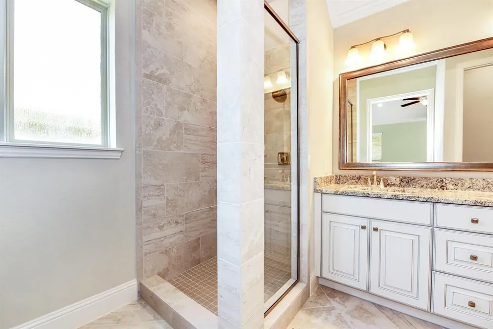 137 Skybranch Drive Conroe, TX 77304