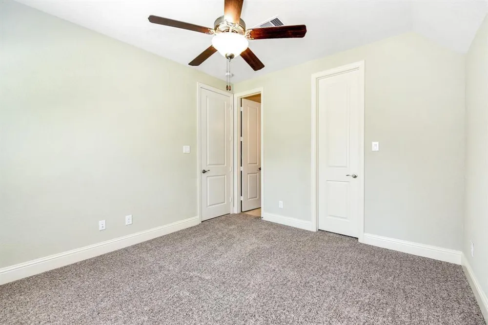 137 Skybranch Drive Conroe, TX 77304