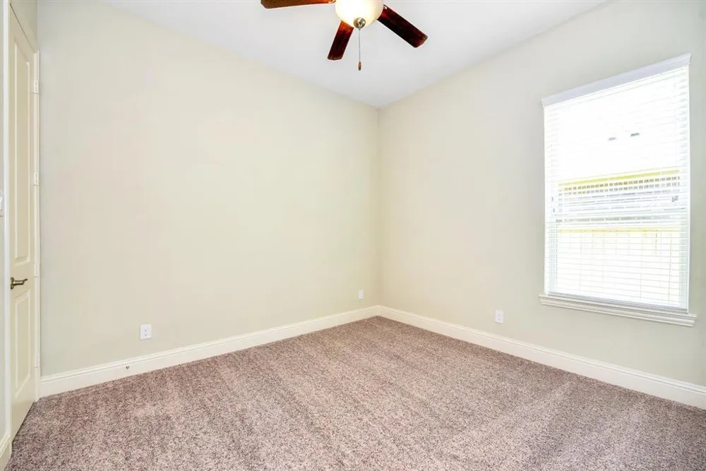 137 Skybranch Drive Conroe, TX 77304