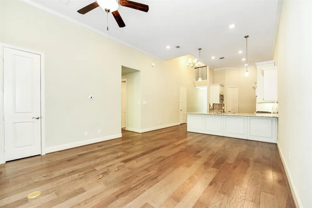 137 Skybranch Drive Conroe, TX 77304
