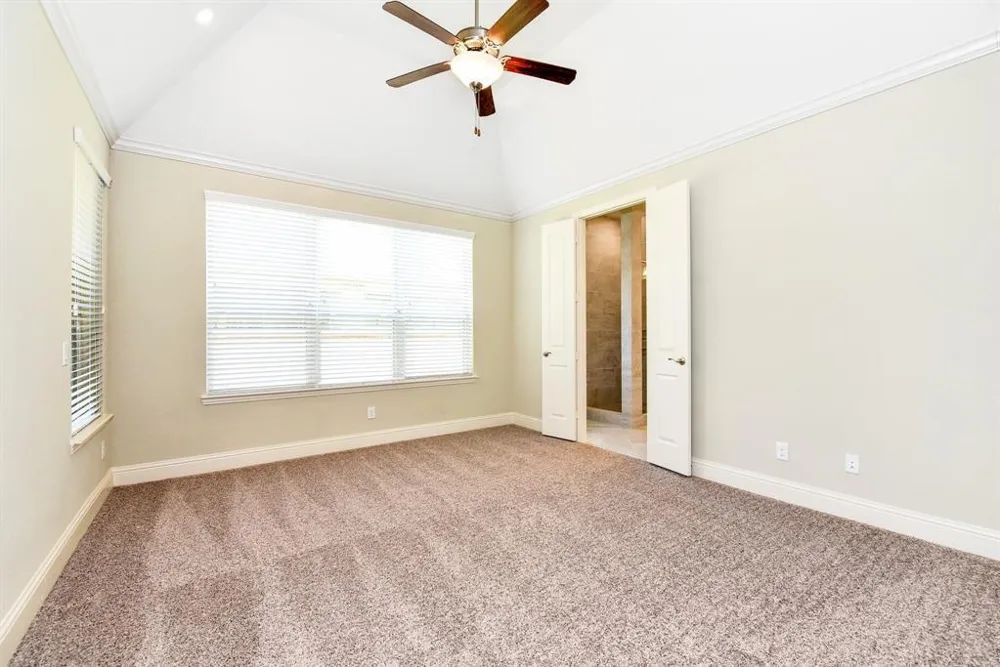 137 Skybranch Drive Conroe, TX 77304