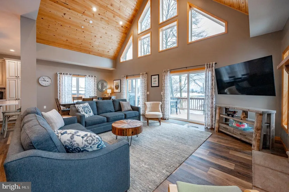 226 WISP ADVENTURE ROAD Mc Henry, MD 21541