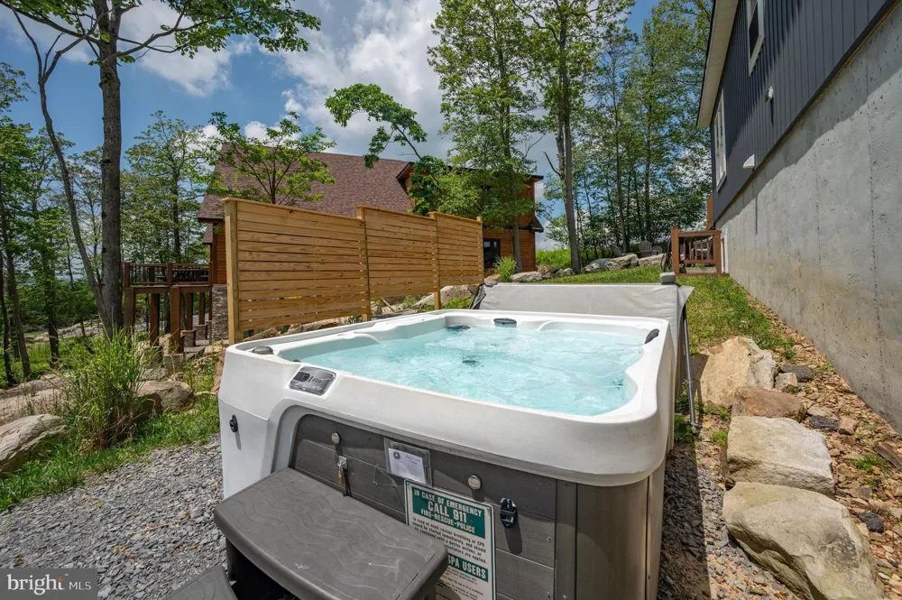 226 WISP ADVENTURE ROAD Mc Henry, MD 21541