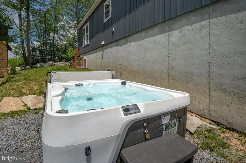 226 WISP ADVENTURE ROAD Mc Henry, MD 21541