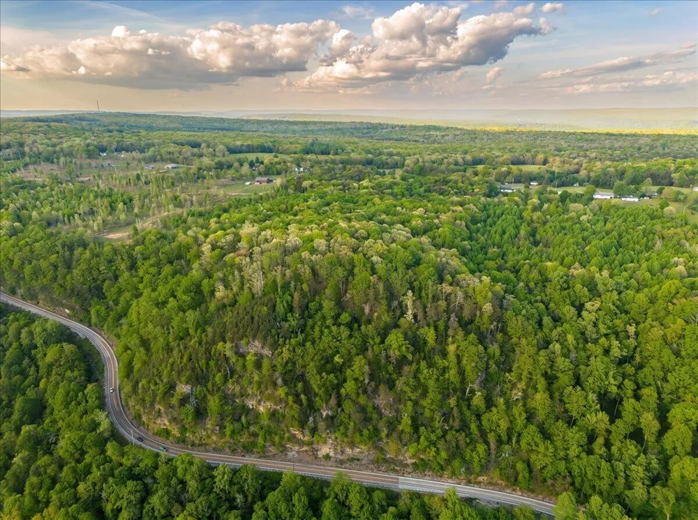 Sequatchie Mountain Road Sequatchie, TN 37374