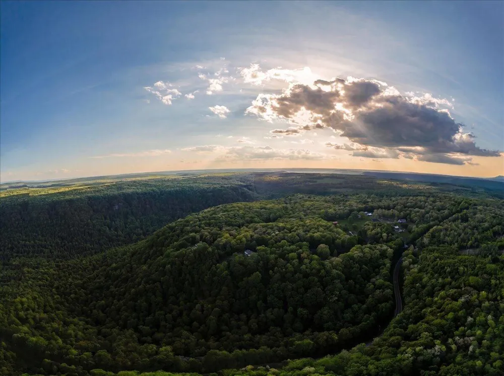 Sequatchie Mountain Road Sequatchie, TN 37374