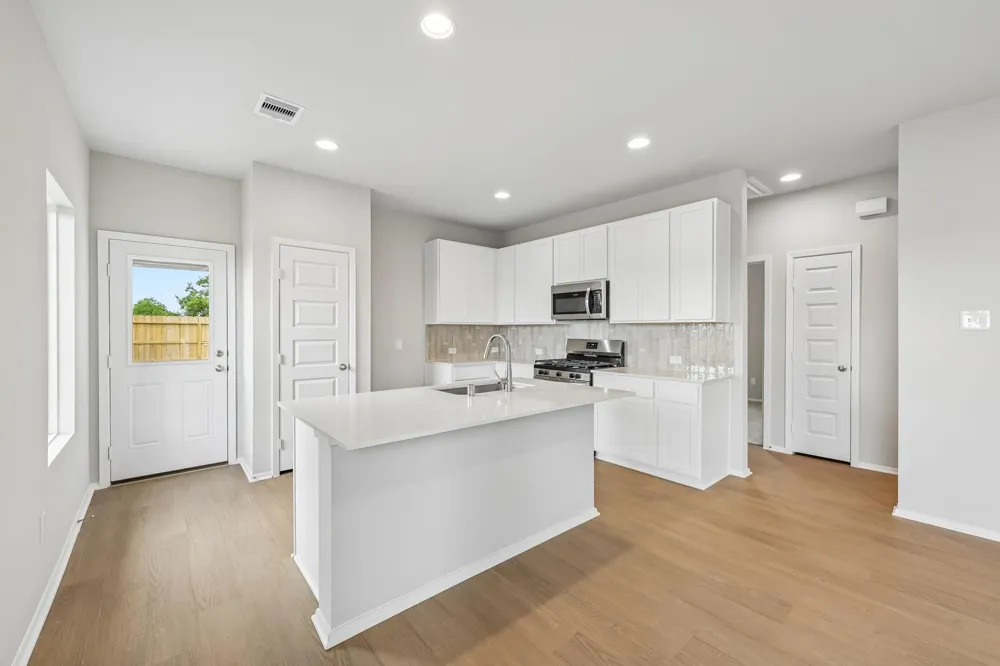 408 Hickory Hills Drive Pattison, TX 77423