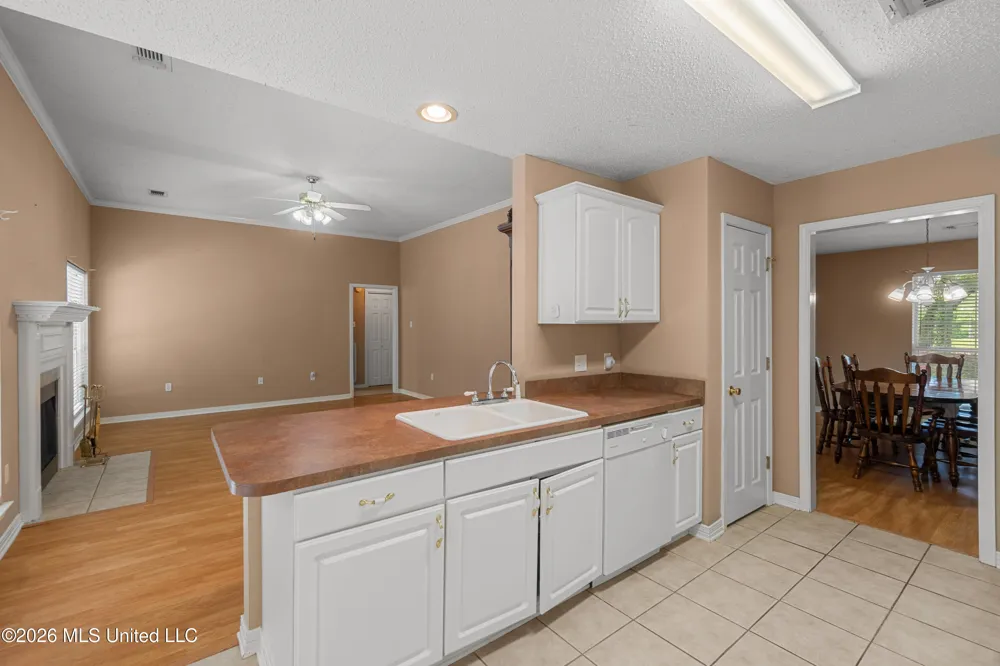 107 Brentwood Drive Picayune, MS 39466