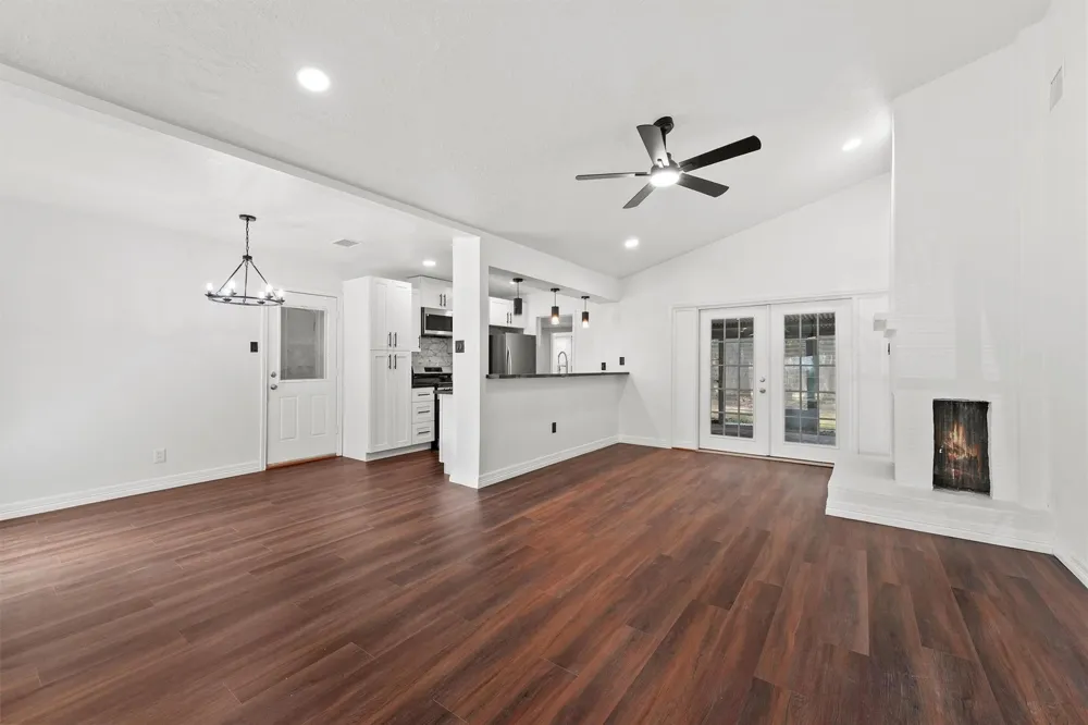 632 Meadowlawn Street Shoreacres, TX 77571