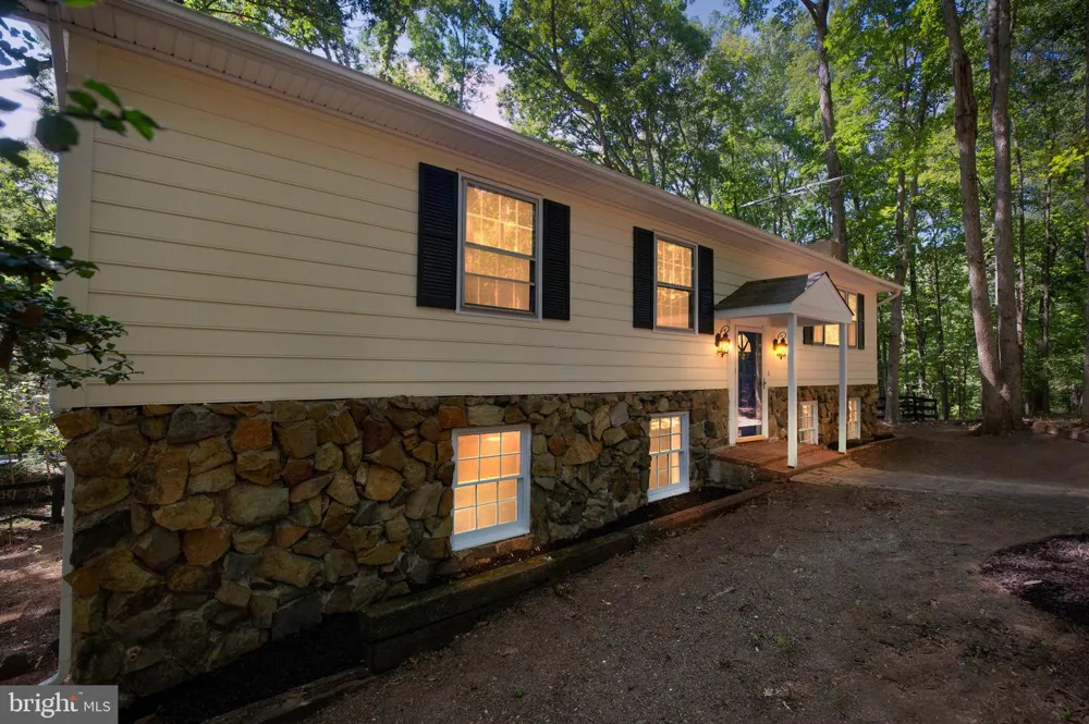 7280 BALDWIN ROAD Warrenton, VA 20187