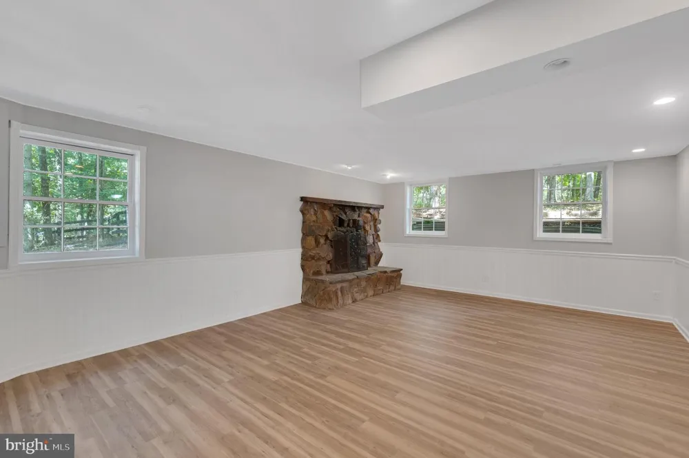 7280 BALDWIN ROAD Warrenton, VA 20187