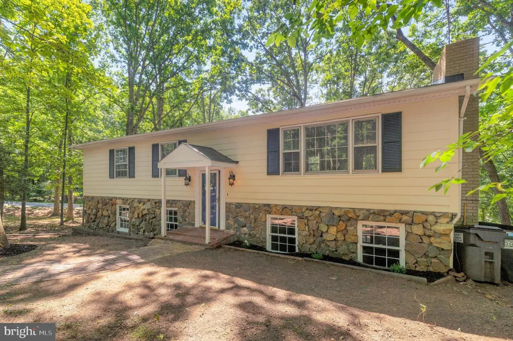 7280 BALDWIN ROAD Warrenton, VA 20187