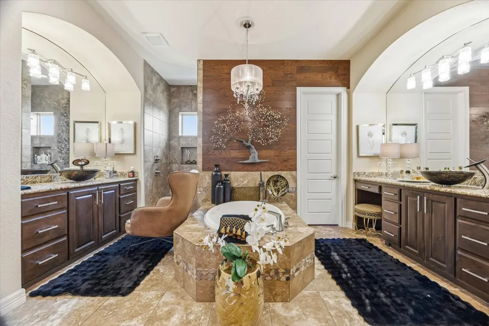 1930 Rothschild New Braunfels, TX 78132