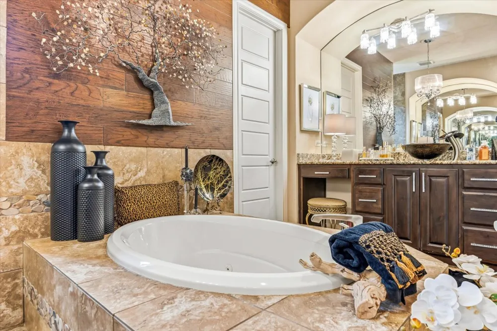 1930 Rothschild New Braunfels, TX 78132