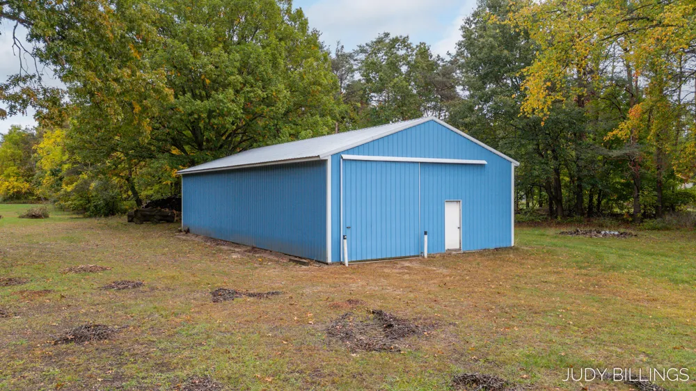 6342 Old Allegan Road Saugatuck, MI 49453