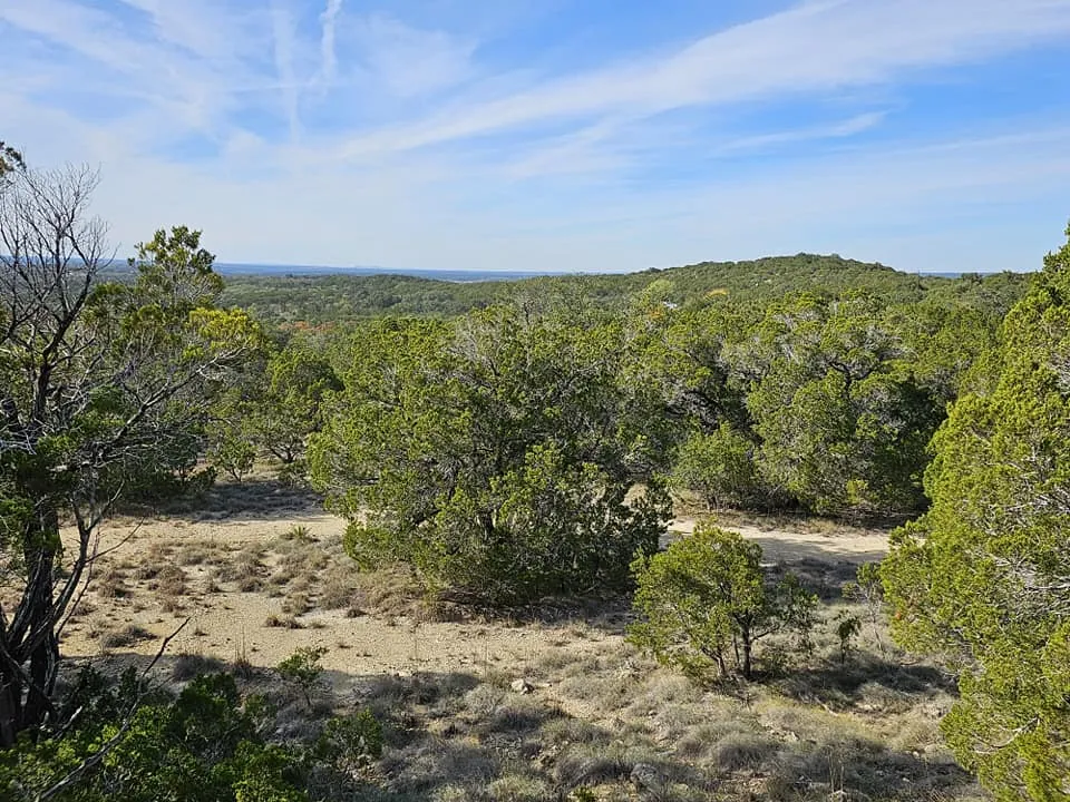 6438 Shaw Drive Marble Falls, TX 78654
