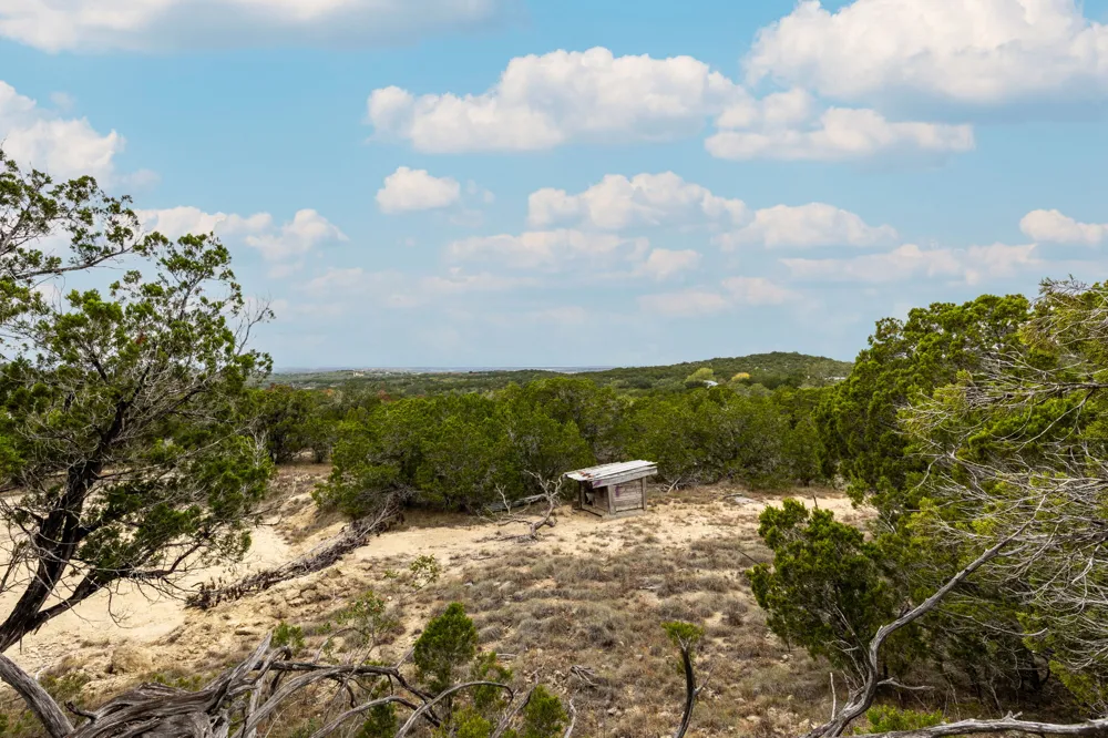 6438 Shaw Drive Marble Falls, TX 78654