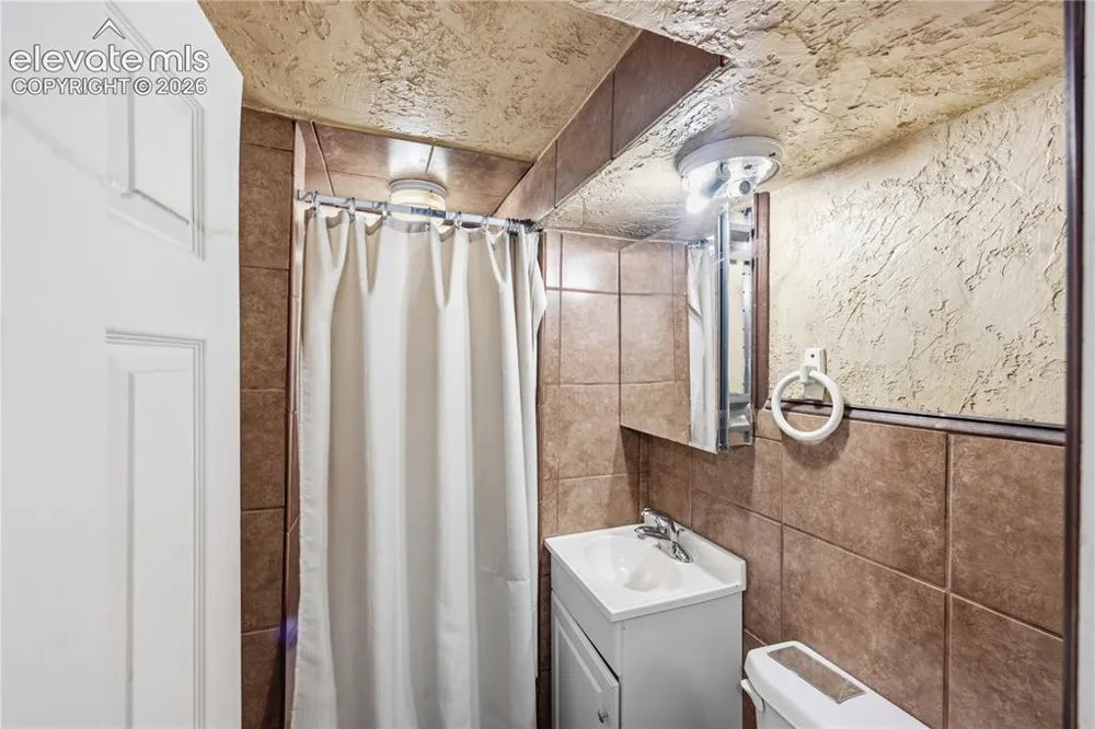 2502 Columbine Avenue Pueblo, CO 81004