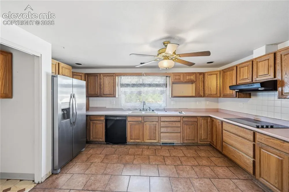 2502 Columbine Avenue Pueblo, CO 81004