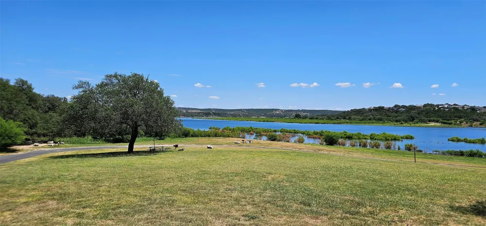 6438 Shaw Drive Marble Falls, TX 78654