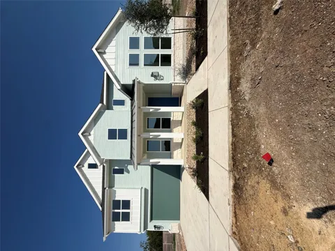 6305 Comanche Moon Trail