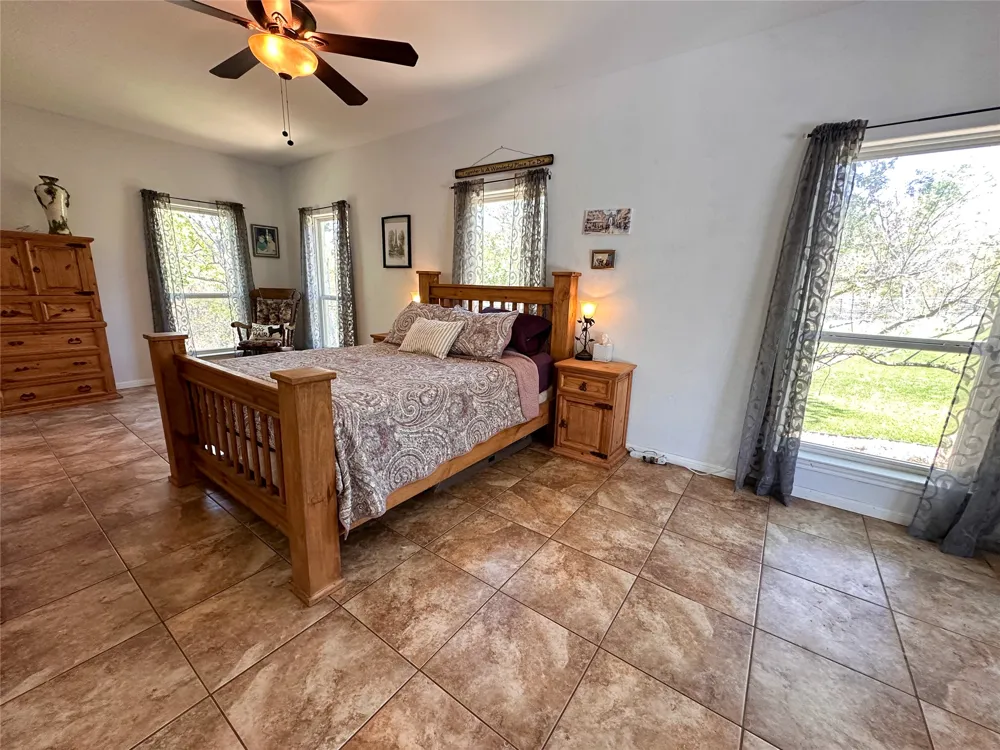368 Woodlands Drive Bastrop, TX 78602