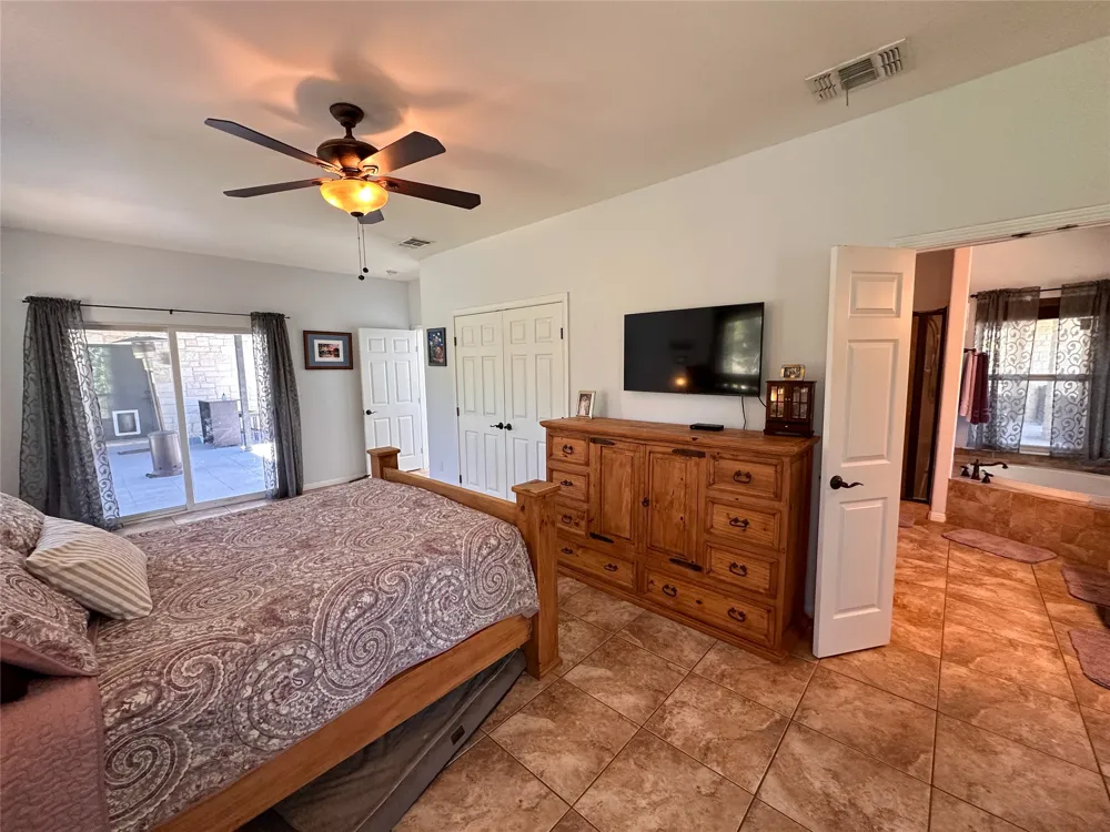 368 Woodlands Drive Bastrop, TX 78602