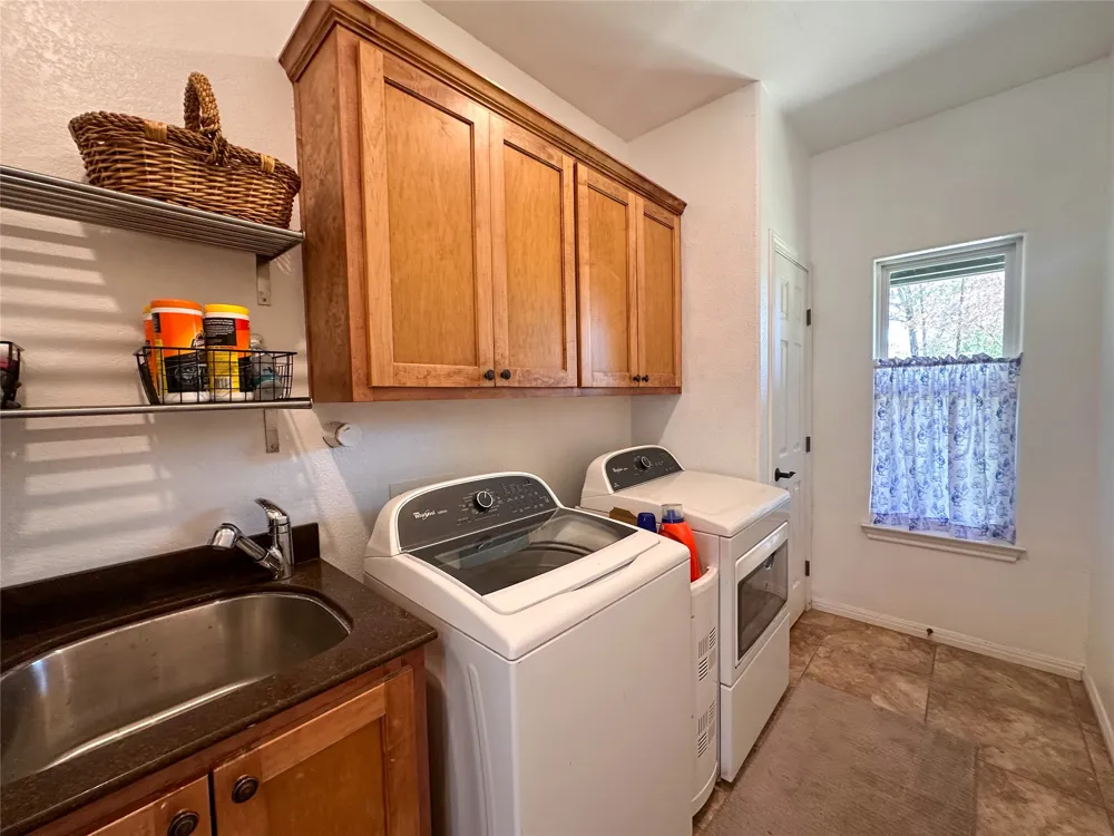 368 Woodlands Drive Bastrop, TX 78602