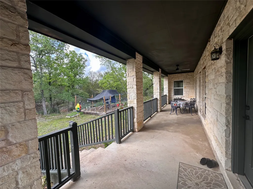 368 Woodlands Drive Bastrop, TX 78602