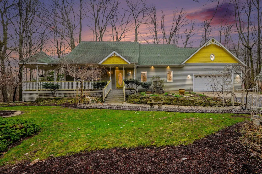 13240 Olin Woods Drive #5 Sparta, MI 49345