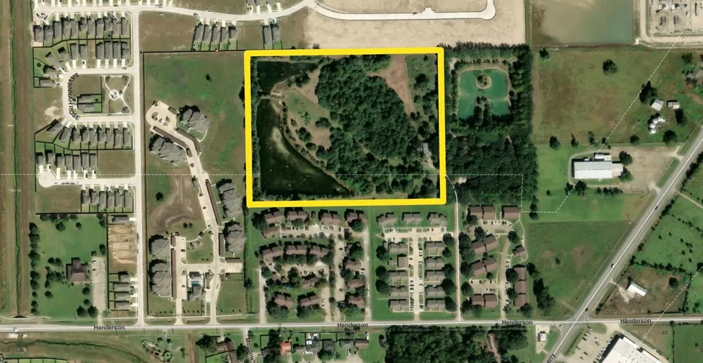 101 Julie K Lane Angleton, TX 77515