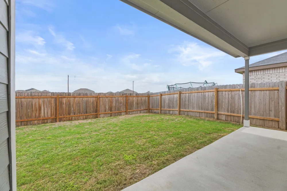 185 Sormonne Loop Kyle, TX 78640