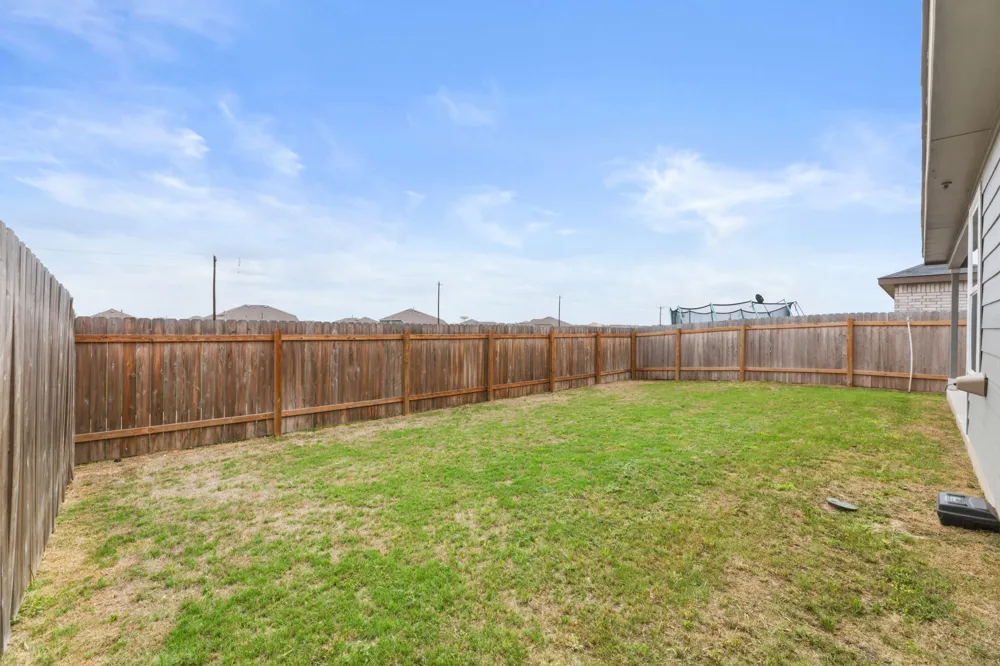 185 Sormonne Loop Kyle, TX 78640
