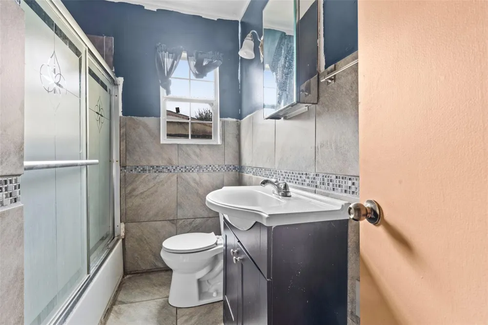 213 Olive Avenue Pasadena, TX 77506