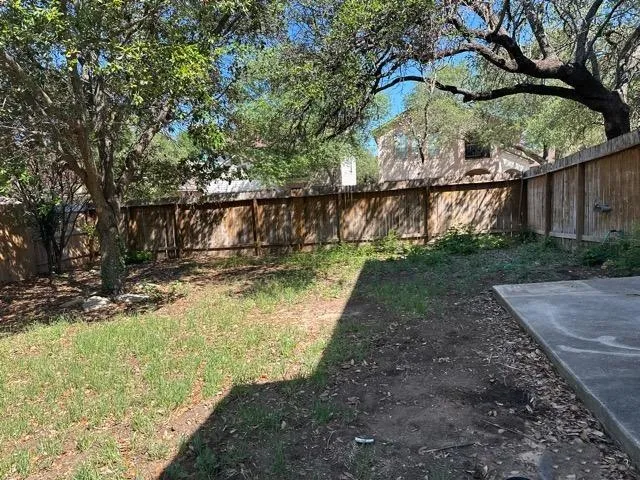 21527 Thunder Basin San Antonio, TX 78261