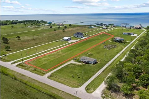 4409 W Bayshore Road