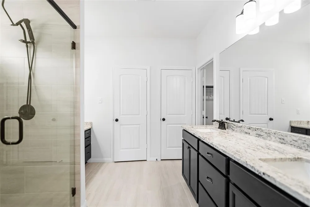 21203 Peach Wood Ct Cleveland, TX 77328