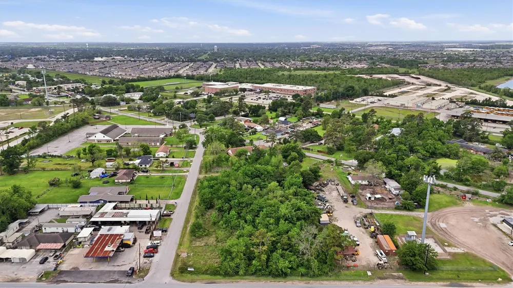 1211 Sheldon Rd Road Channelview, TX 77530
