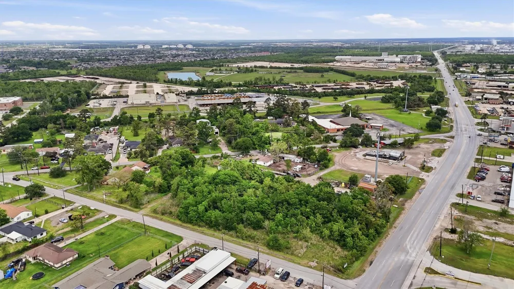 1211 Sheldon Rd Road Channelview, TX 77530