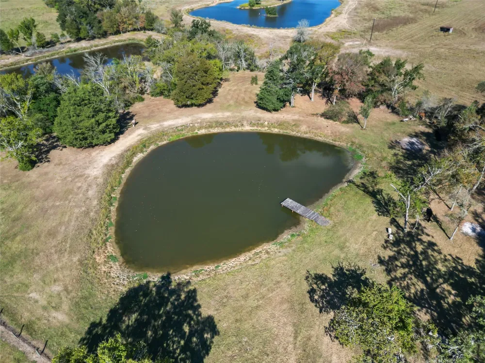 28109 Waller Gladish Rd Waller, TX 77484