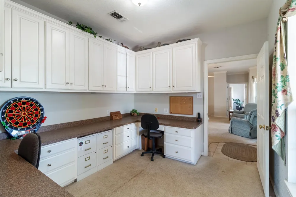28109 Waller Gladish Rd Waller, TX 77484